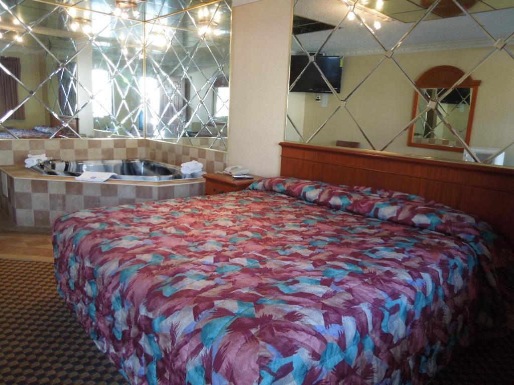 גאלווי Red Carpet Inn Absecon חדר תמונה