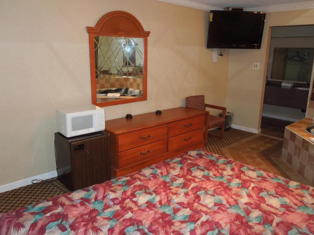 גאלווי Red Carpet Inn Absecon חדר תמונה
