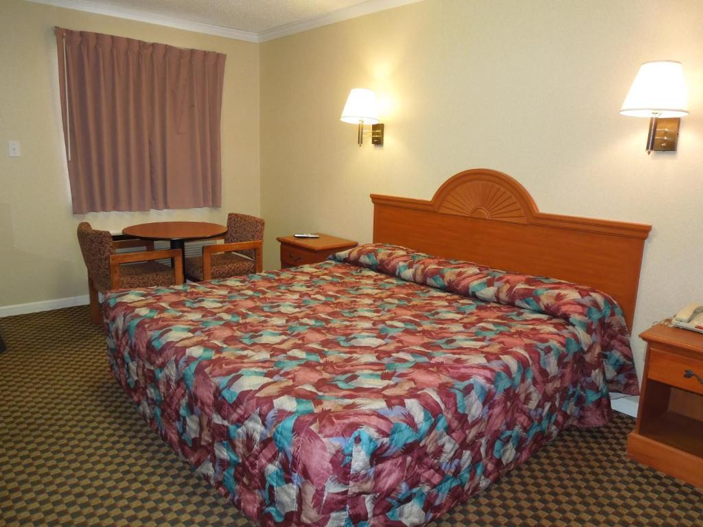 גאלווי Red Carpet Inn Absecon חדר תמונה